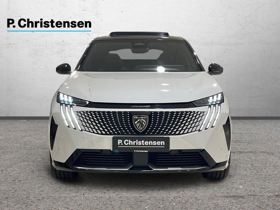Peugeot e-3008 77 GT Pack 5d