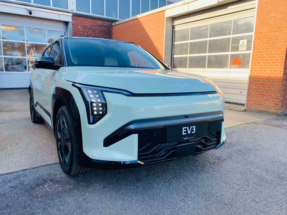 Kia EV3 81 Long Range Access 5d