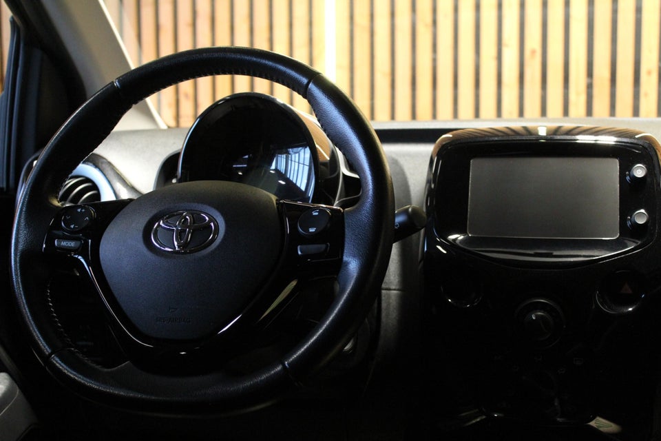 Toyota Aygo 1,0 VVT-i x 5d