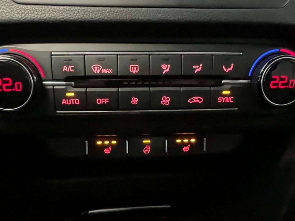 Kia Ceed 1,4 T-GDi Collection SW DCT 5d