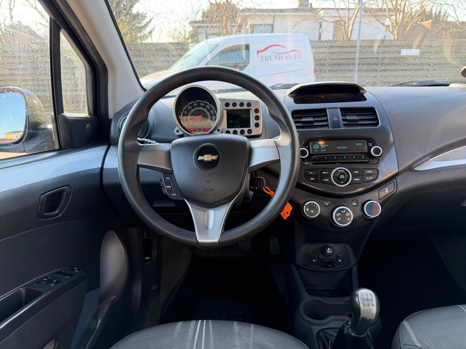 Chevrolet Spark 1,0 LT 5d