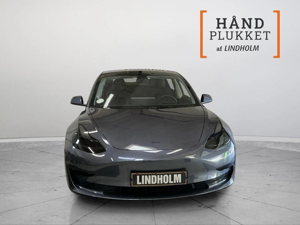 Tesla Model 3 RWD 4d