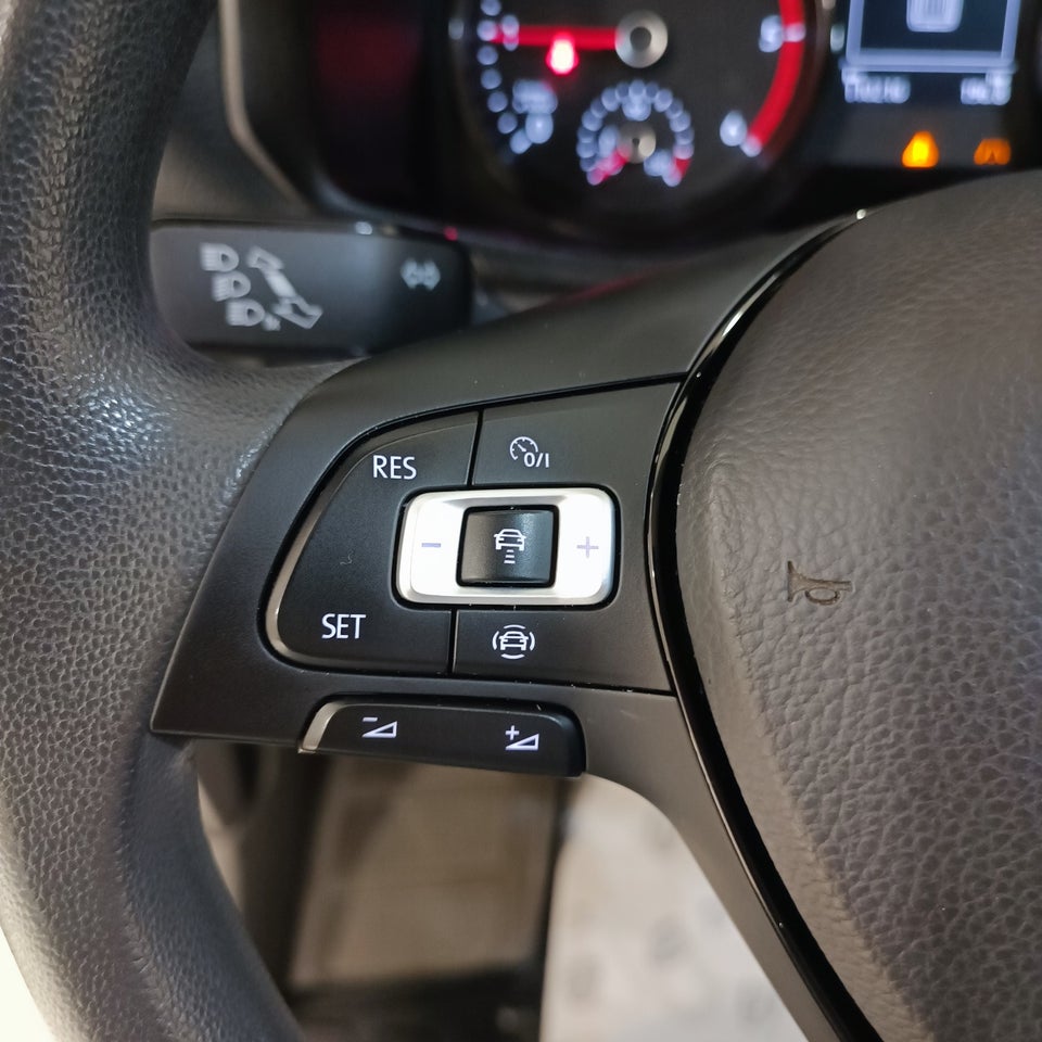 VW Crafter 35 2,0 TDi 177 Kassevogn L3H3 aut.