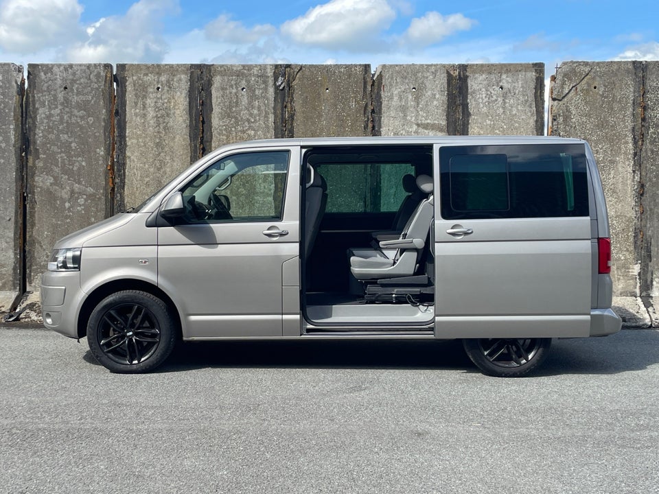 VW Multivan 2,0 TDi 114 Comfortline kort BMT 4d