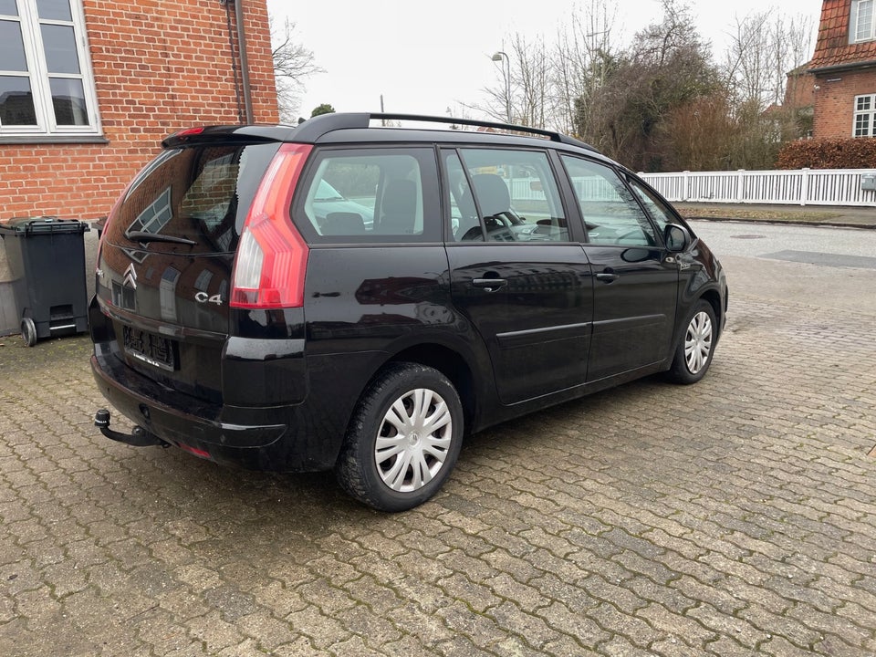 Citroën Grand C4 Picasso 1,6 HDi 110 SX 7prs 5d