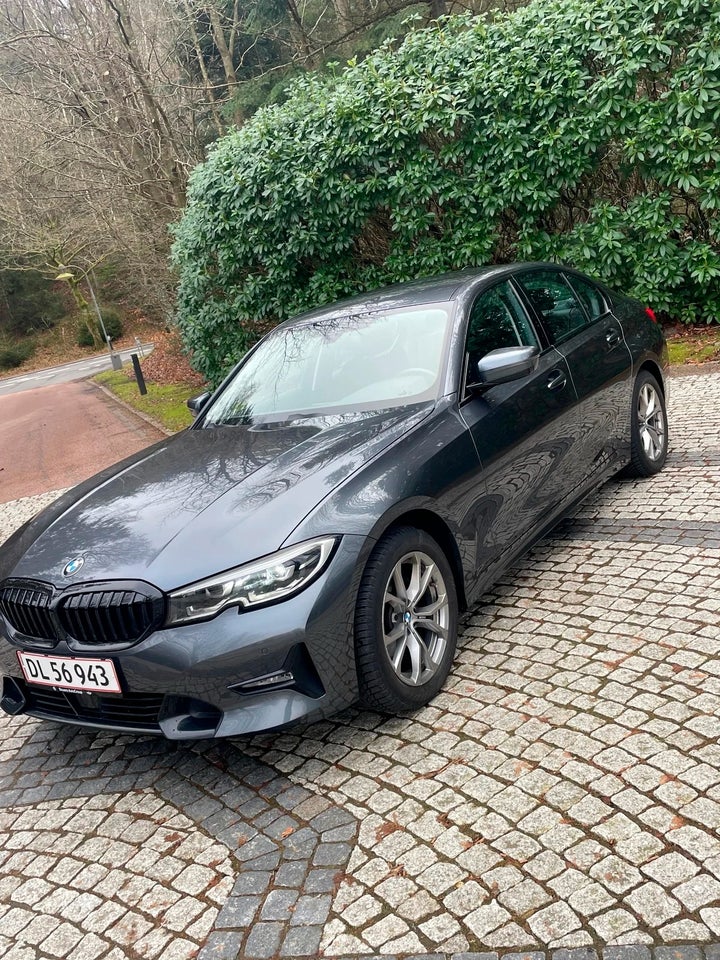 BMW 320i 2,0 Sport Line aut. 4d