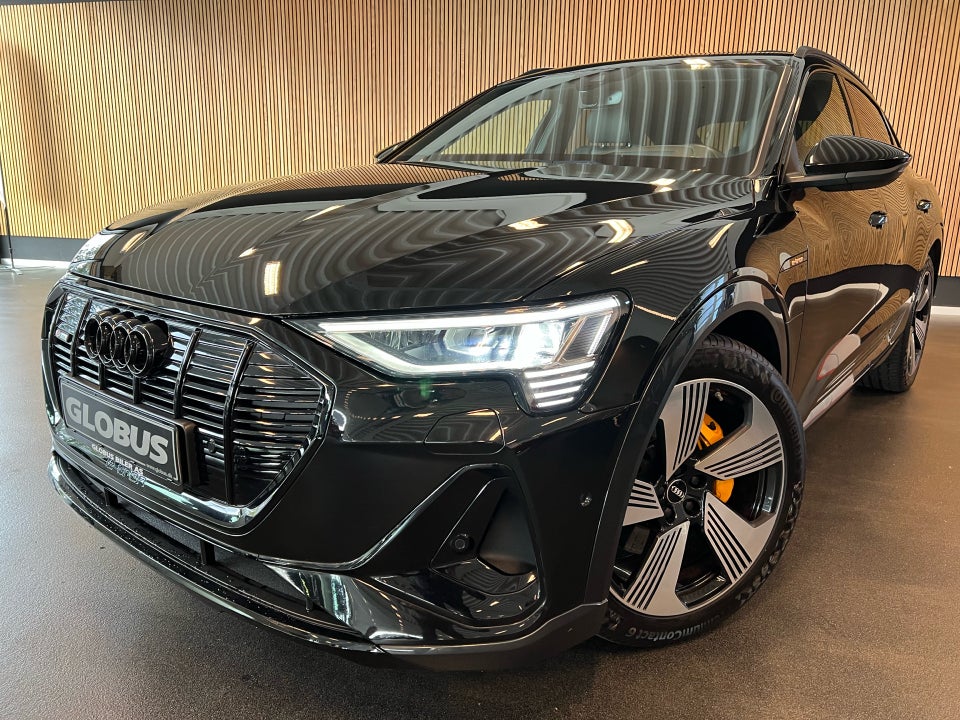 Audi e-tron 55 S-line Prestige Sportback quattro 5d