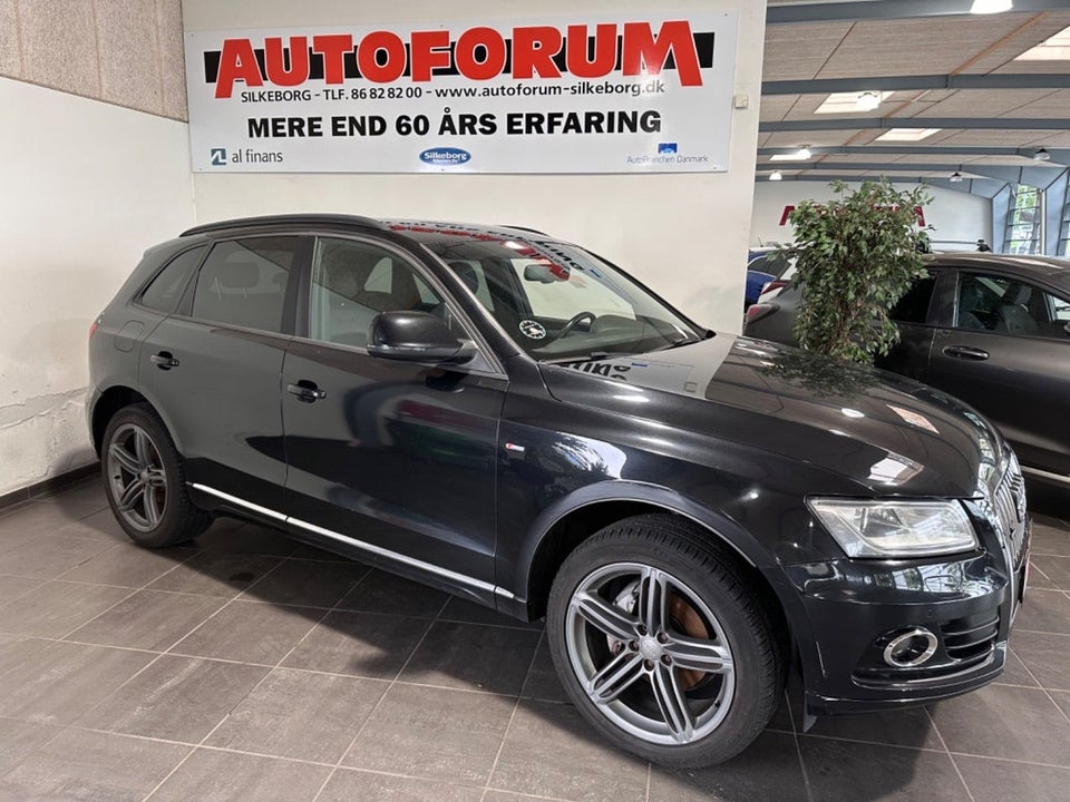 Audi Q5 2,0 TDi 177 S-line quattro S-tr. 5d