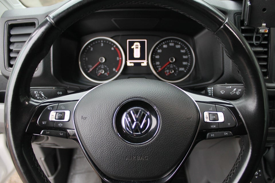 VW Crafter 35 2,0 TDi 177 Kassevogn L3H2 aut.