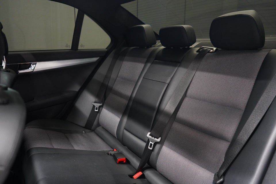 Mercedes C280 3,0 Avantgarde aut. 4d