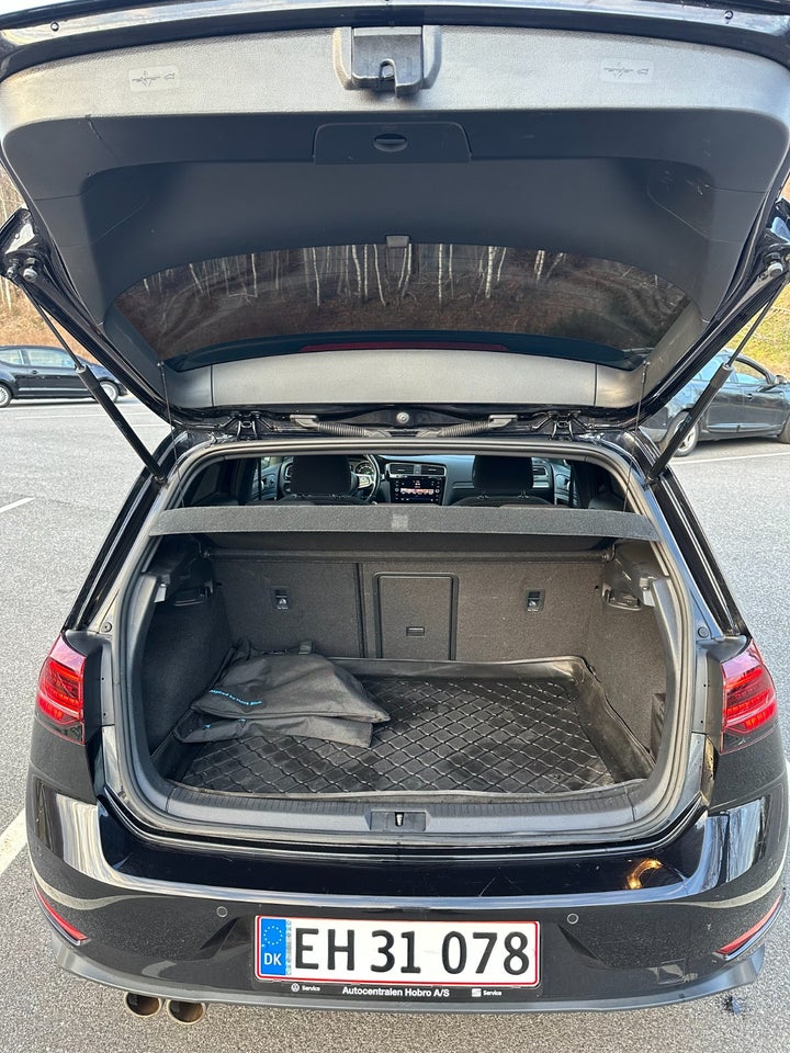 VW Golf VII 1,4 GTE DSG 5d