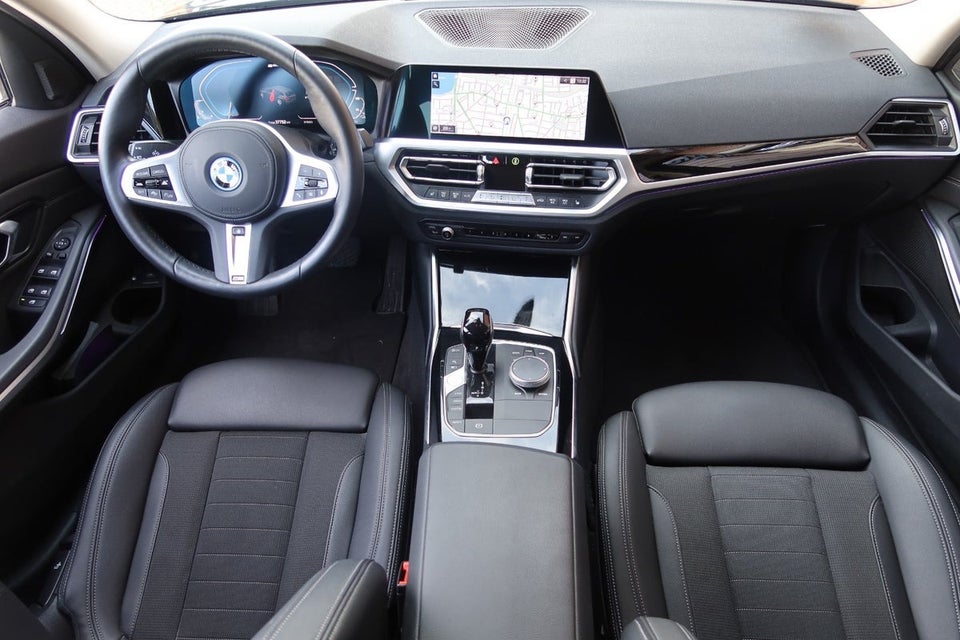 BMW 330e 2,0 Touring Sport Line aut. 5d