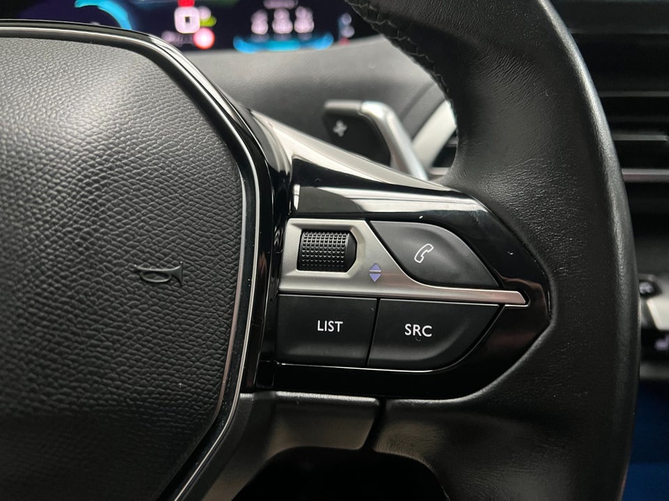 Peugeot 3008 1,6 Hybrid Allure Pack Limited EAT8 5d