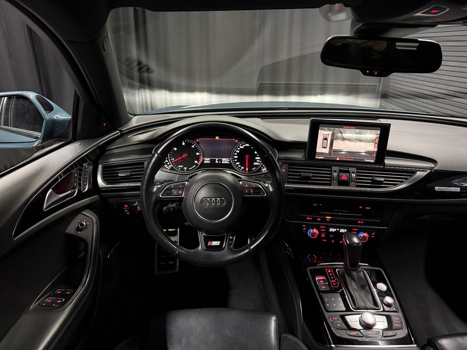Audi A6 3,0 TDi 320 S-line Avant quattro Tiptr. 5d