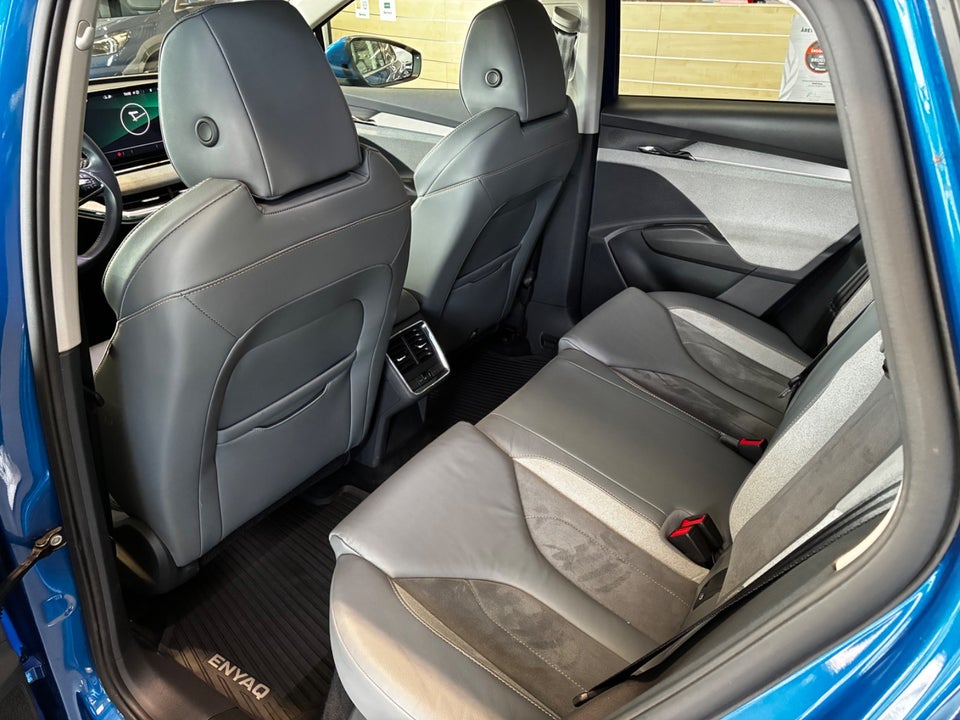 Skoda Enyaq 80 iV 5d