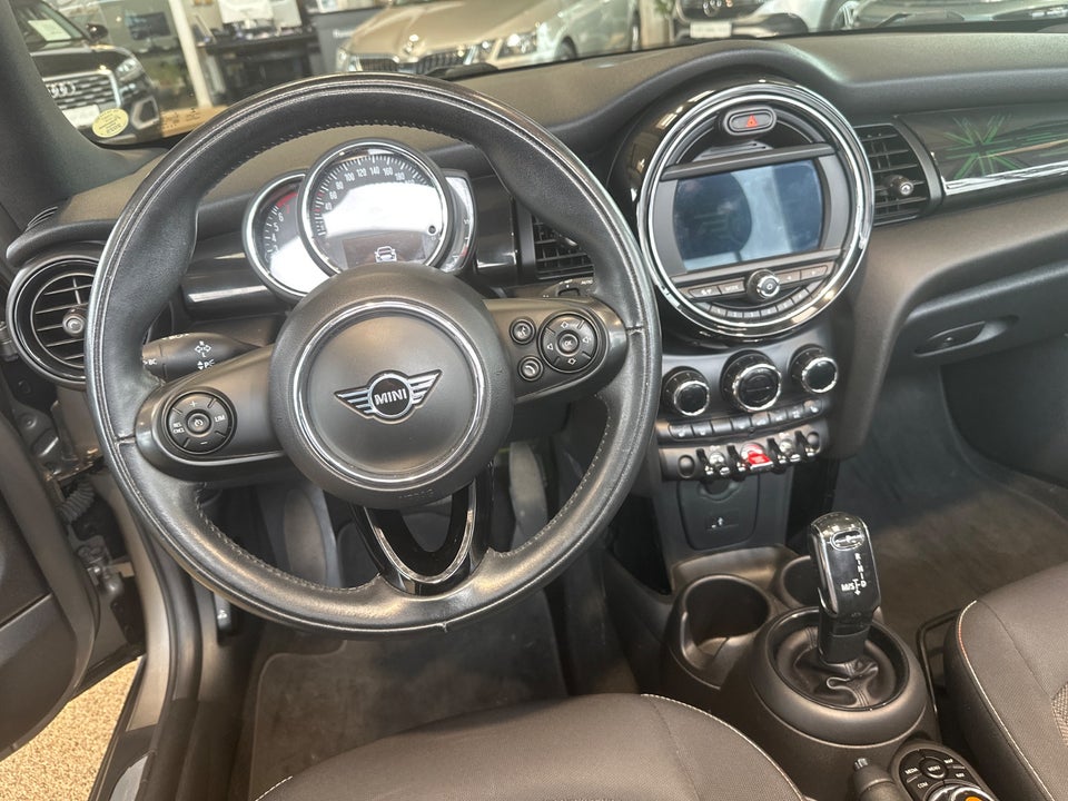 MINI Cooper 1,5 Essential Cabriolet aut. 2d