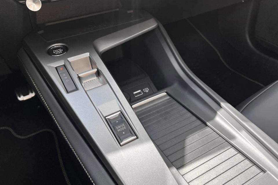 Peugeot e-408 58 GT 5d