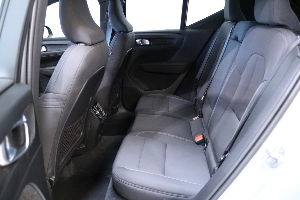 Volvo XC40 ReCharge Extended Range Core 5d