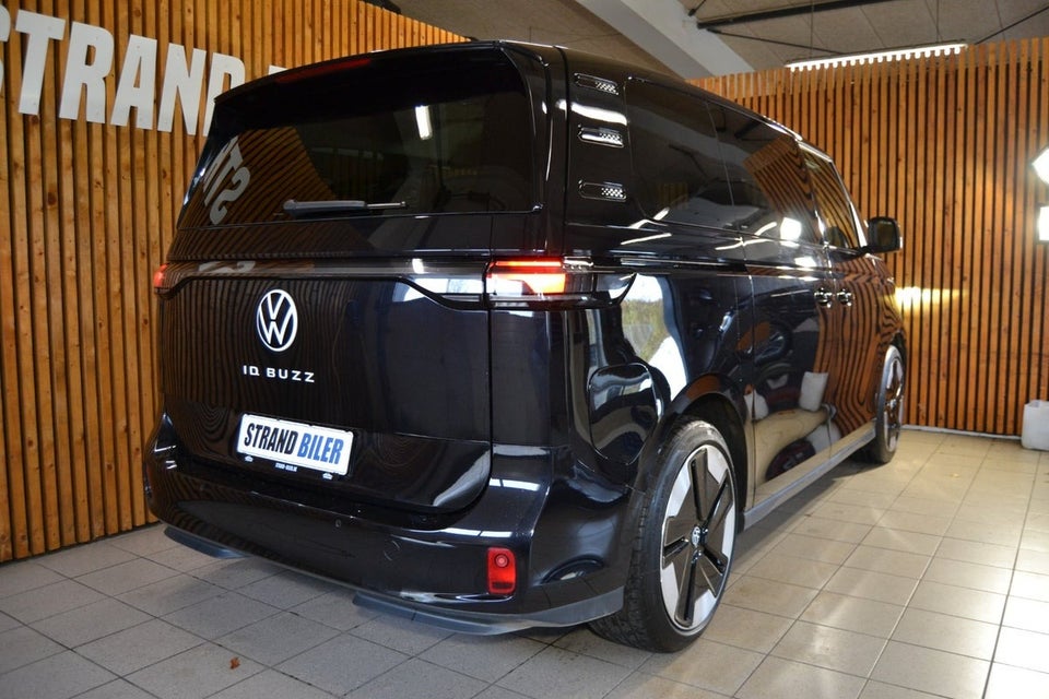 VW ID.Buzz 77 Pro SWB 5d