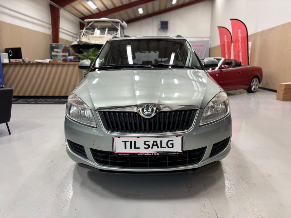 Skoda Fabia 1,4 16V Ambiente Combi 5d