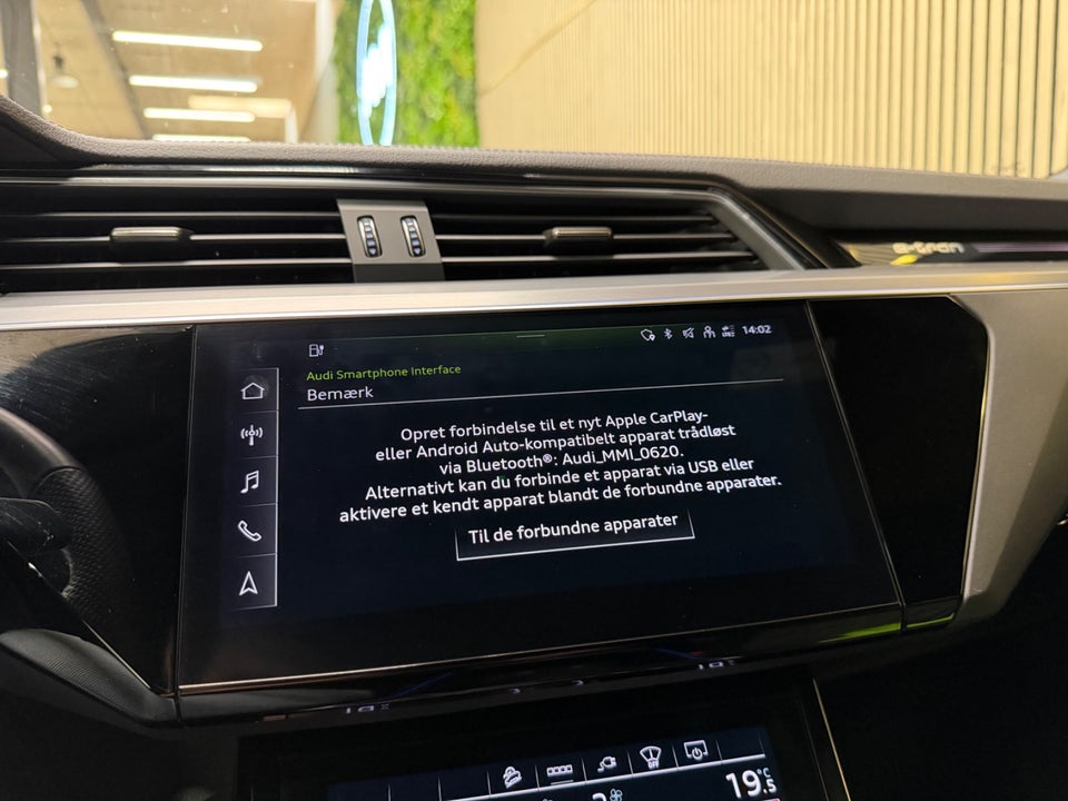 Audi e-tron 55 S-line quattro 5d