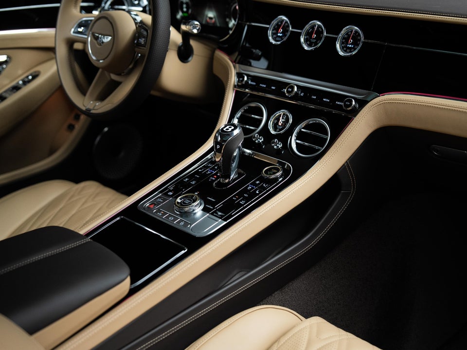 Bentley Continental GT 4,0 V8 Hybrid Azure aut. 2d