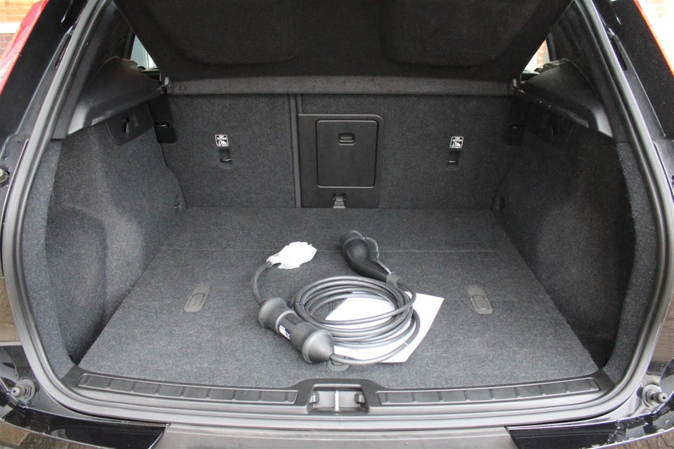 Volvo XC40 P8 ReCharge Twin Plus 5d