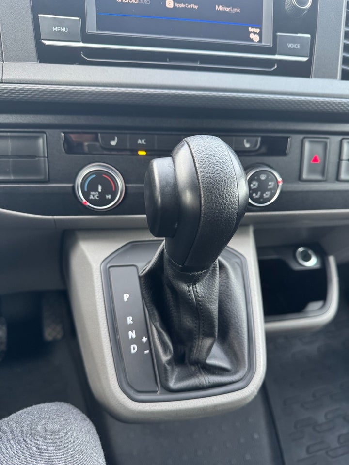 VW Transporter 2,0 TDi 150 Kassevogn DSG lang