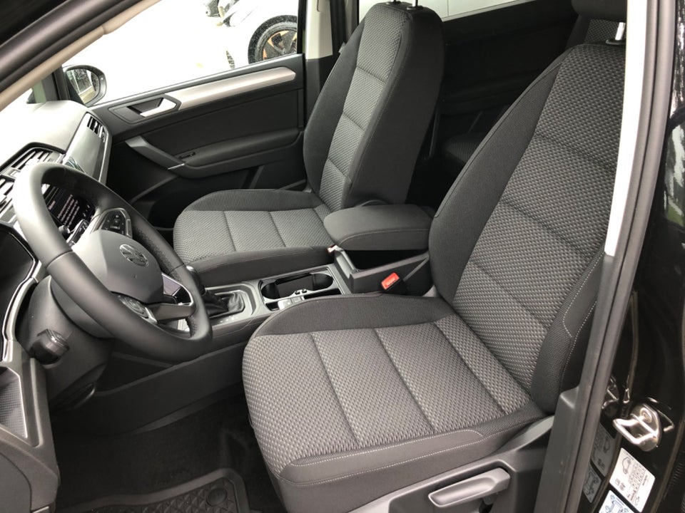 VW Touran 1,5 TSi 150 Comfortline Connect DSG 7prs 5d