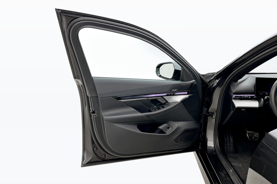 BMW i5 eDrive40 M-Sport 4d