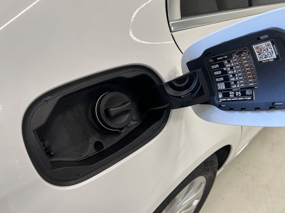 Mercedes E200 2,0 Exclusive aut. 4d