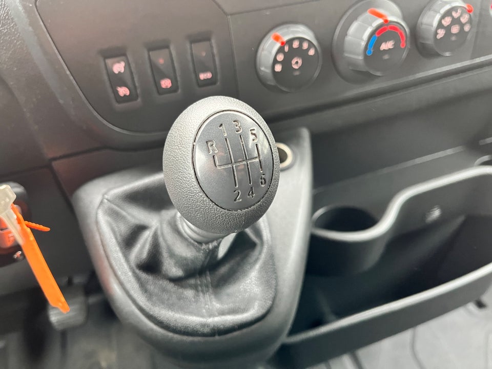 Renault Master III T35 2,3 dCi 170 Alukasse m/lift 2d