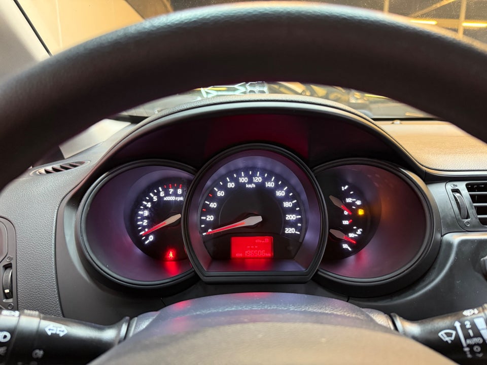 Kia Rio 1,2 CVVT Active 5d