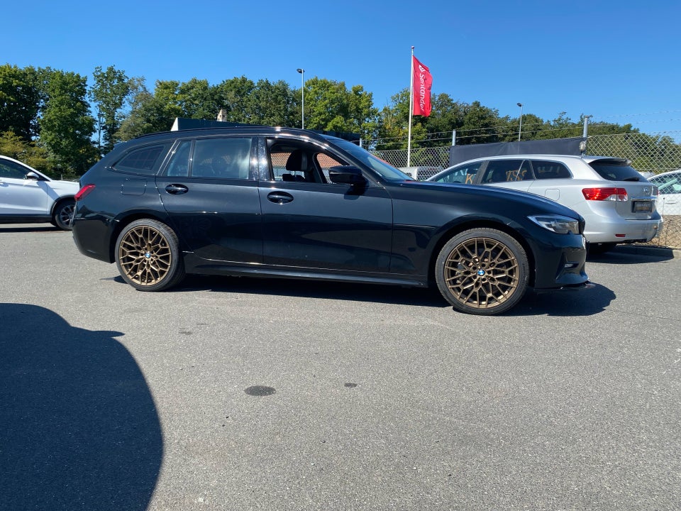 BMW 330e 2,0 Touring Sport Line aut. 5d