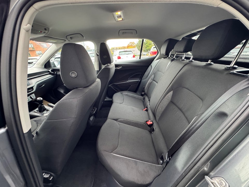 Skoda Fabia 1,0 MPi 80 Essence 5d