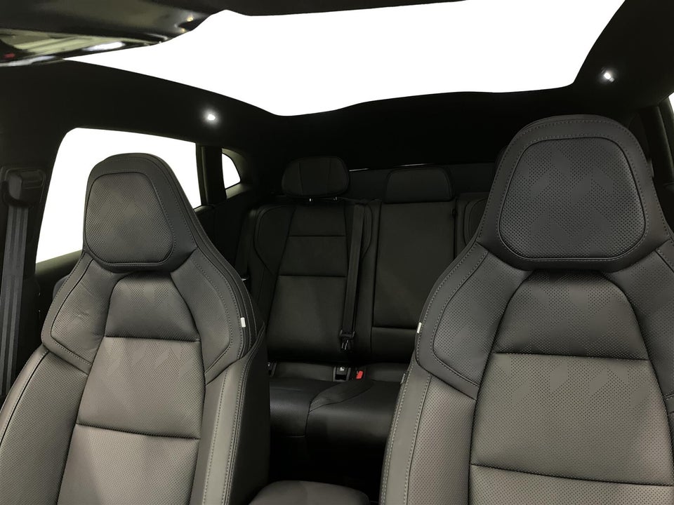 Polestar 4 Long Range Nordic Edition AWD 5d