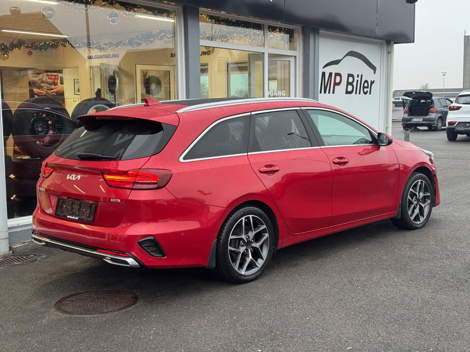 Kia Ceed 1,6 PHEV Upgrade Premium SW DCT 5d