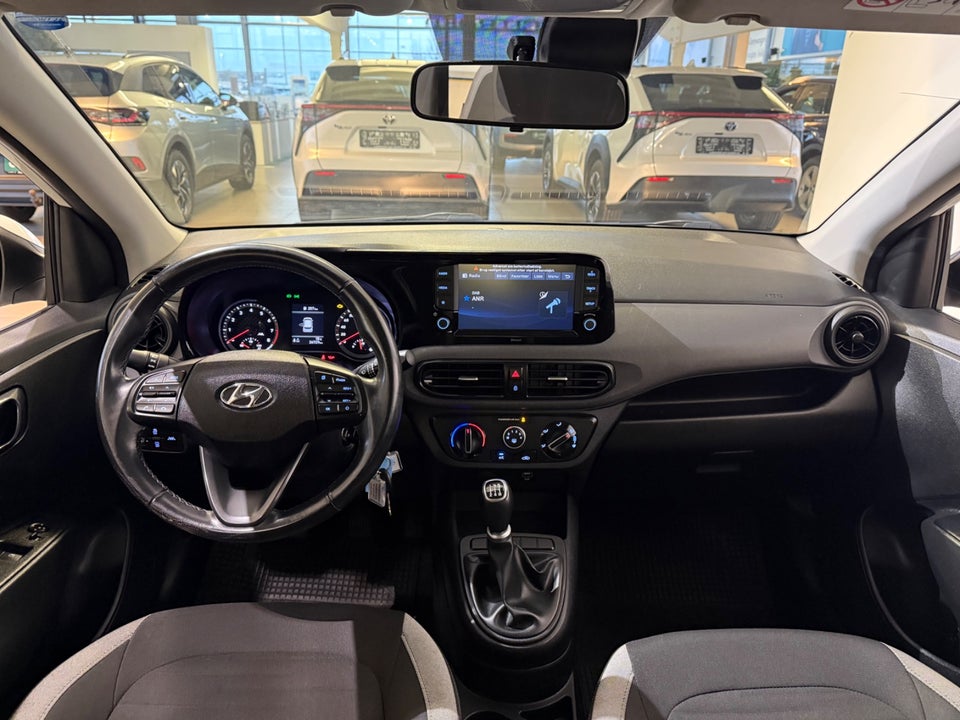 Hyundai i10 1,0 MPi Essential 5d