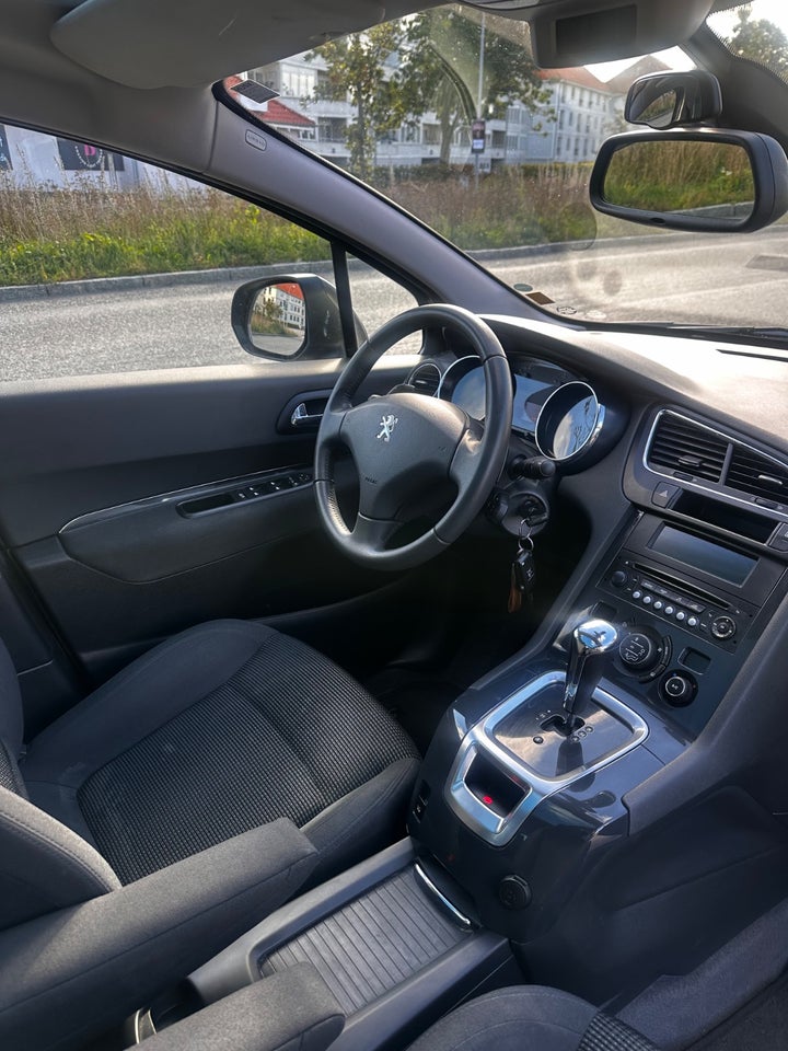Peugeot 5008 1,6 e-HDi 114 Motion+ ESG 7prs 5d