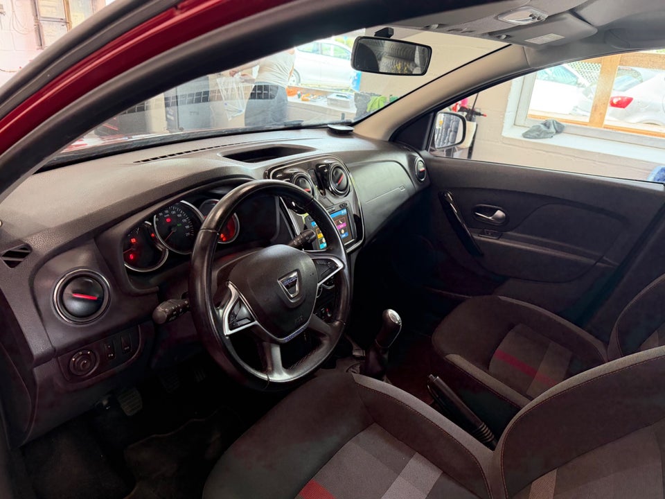 Dacia Sandero Stepway 0,9 TCe 90 Prestige 5d