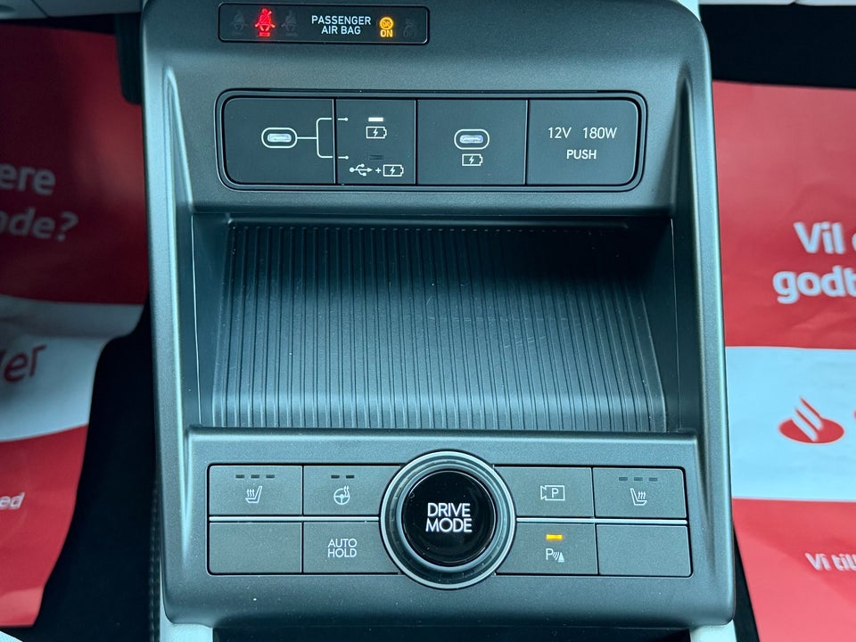 Hyundai Kona 48 EV Essential 5d