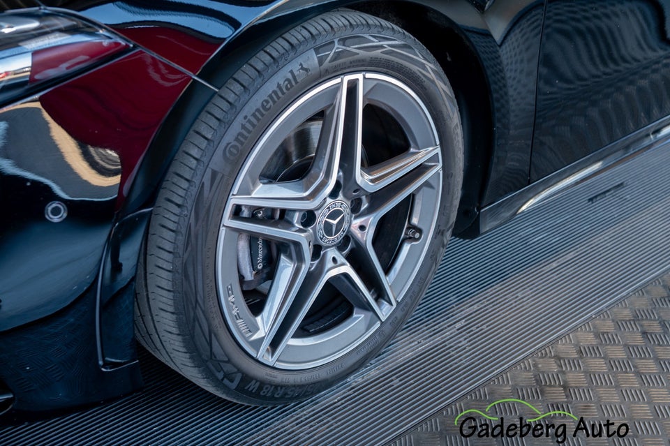 Mercedes A200 1,3 AMG Line aut. 5d