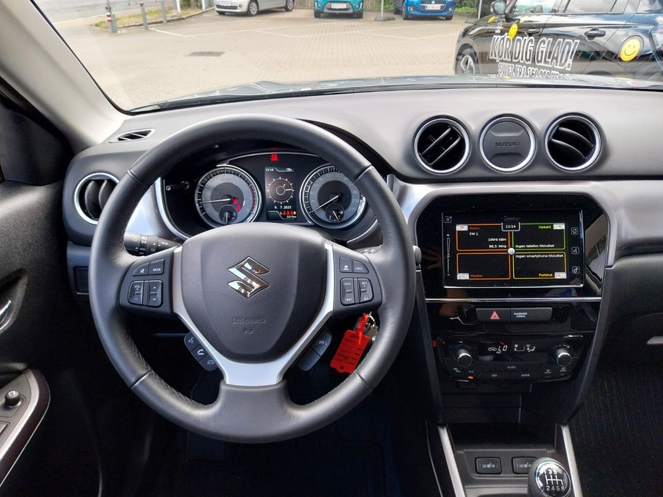 Suzuki Vitara 1,4 mHybrid Active 5d