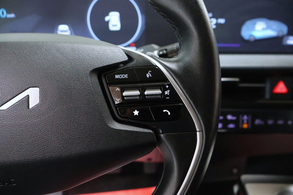 Kia EV6 77 Long Range Active Business 5d