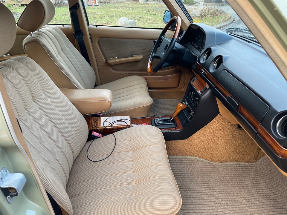 Mercedes 300 3,0 D 4d