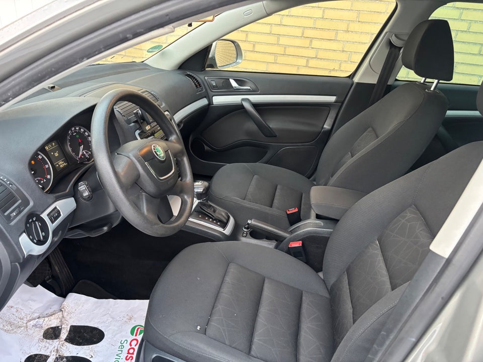 Skoda Octavia 1,2 TSi 105 Ambiente Combi DSG 5d