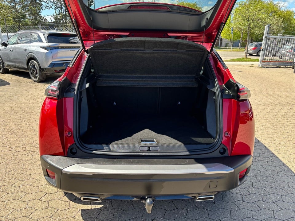 Peugeot 2008 1,2 PureTech 130 Allure EAT8 5d