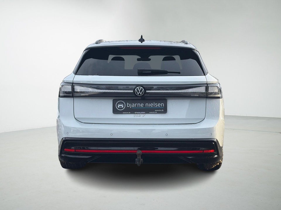 VW ID.7 86 Pro S Tourer 5d