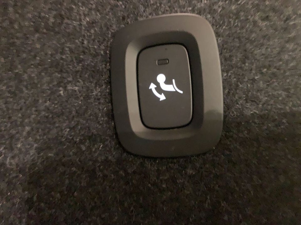 Volvo EX40 Extended Range Black Edition 5d