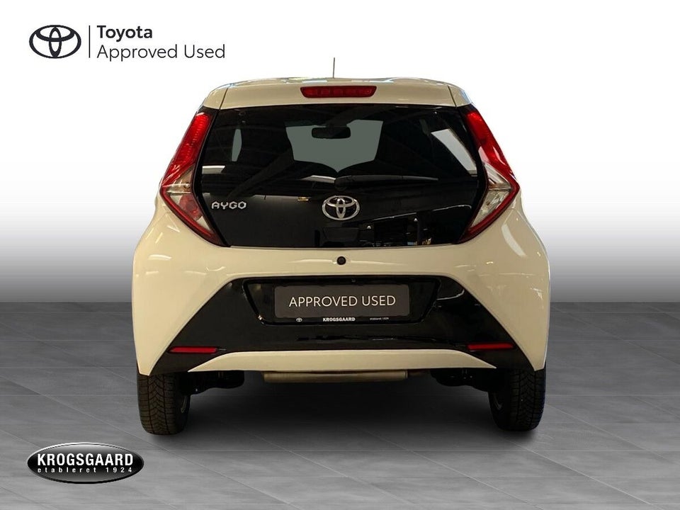 Toyota Aygo 1,0 VVT-i x-press 5d